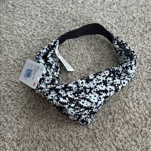 lululemon athletica Black and White Floral Headband